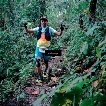 Runner Photo 5243378