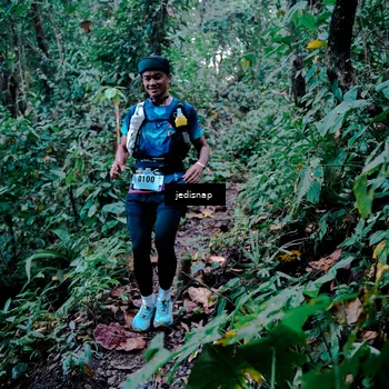 Runner Photo 5243413