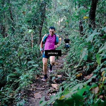 Runner Photo 5243523