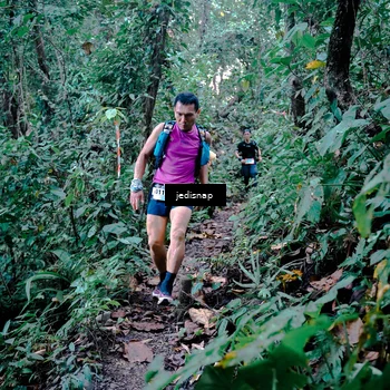 Runner Photo 5243525