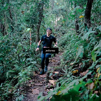 Runner Photo 5243533