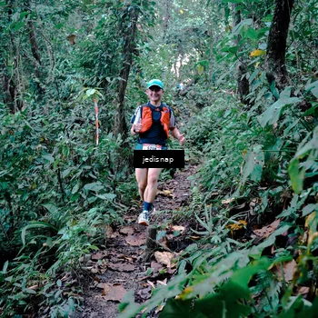 Runner Photo 5243569