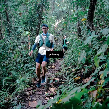 Runner Photo 5243594
