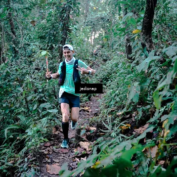 Runner Photo 5243597