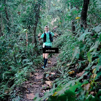 Runner Photo 5243599