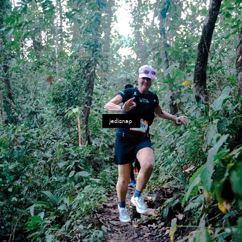 Runner Photo 5243835