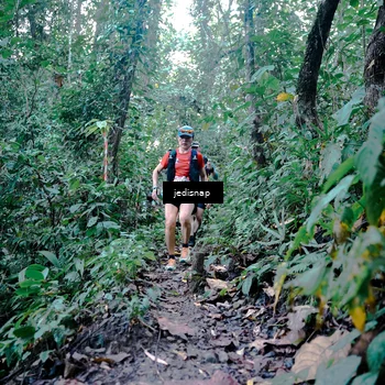 Runner Photo 5243875