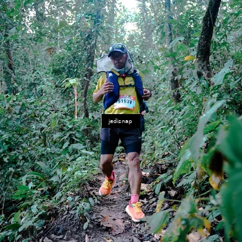 Runner Photo 5244259
