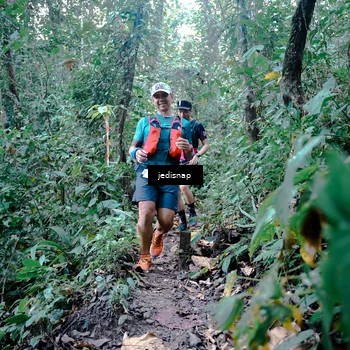 Runner Photo 5244720