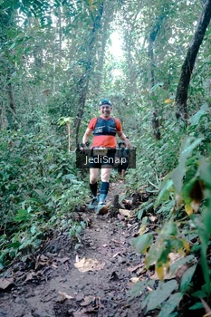 Runner Photo 5245380