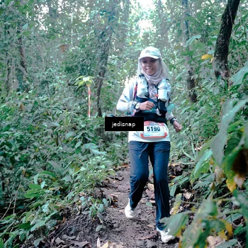 Runner Photo 5245836