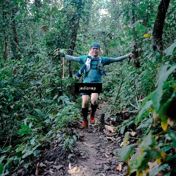 Runner Photo 5246040