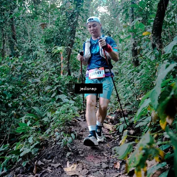 Runner Photo 5246110
