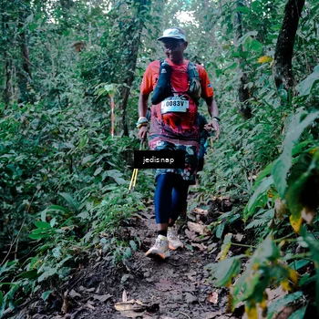 Runner Photo 5246155