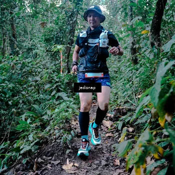 Runner Photo 5246354