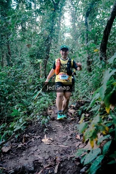 Runner Photo 5246441