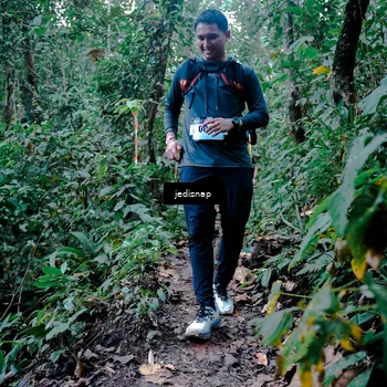 Runner Photo 5246469