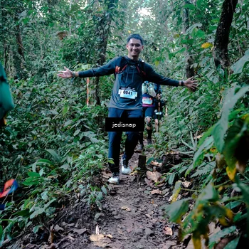 Runner Photo 5246473