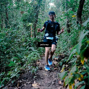 Runner Photo 5246500