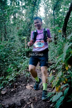 Runner Photo 5246618