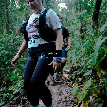 Runner Photo 5246665