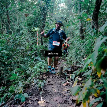 Runner Photo 5247043