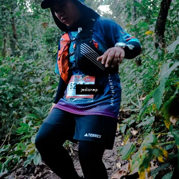 Runner Photo 5247870