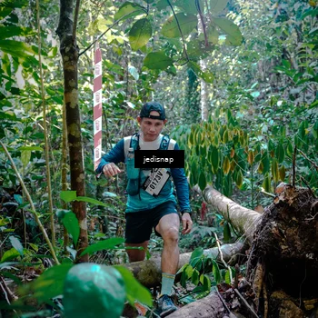 Runner Photo 5249159