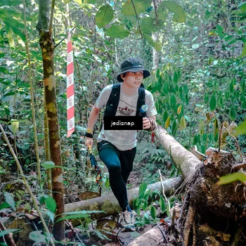 Runner Photo 5249530