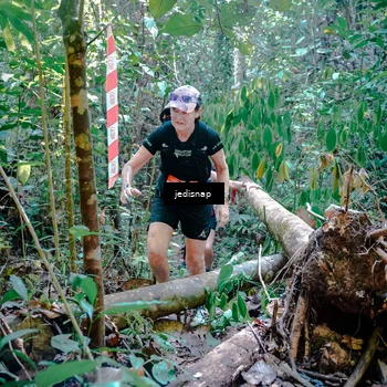 Runner Photo 5249642