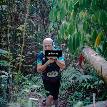 Runner Photo 5250009