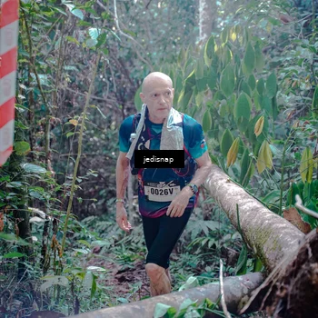 Runner Photo 5250014