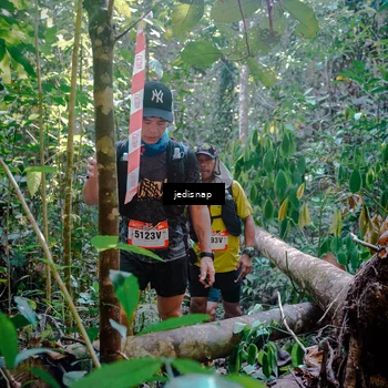 Runner Photo 5250053