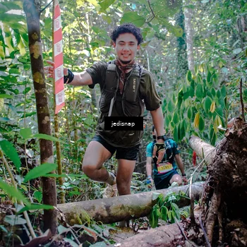 Runner Photo 5250173