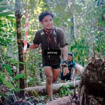 Runner Photo 5250176