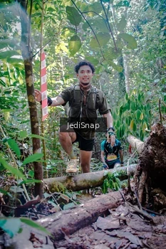 Runner Photo 5250178