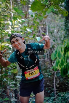 Runner Photo 5250186