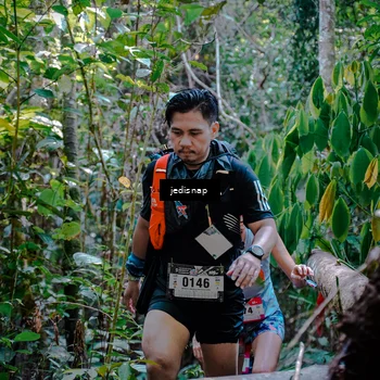 Runner Photo 5250354
