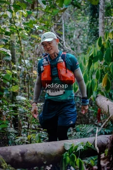 Runner Photo 5250413