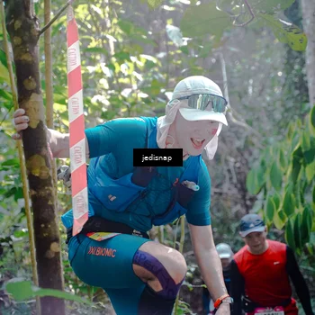 Runner Photo 5250500