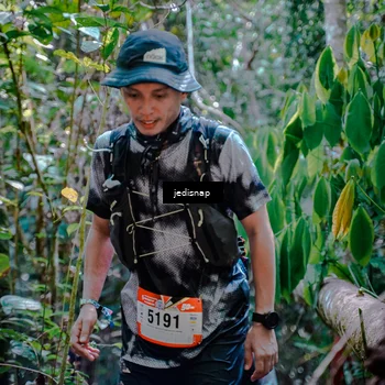 Runner Photo 5250676