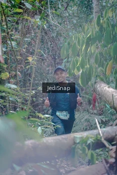 Runner Photo 5250934