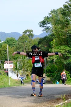 Runner Photo 5255923