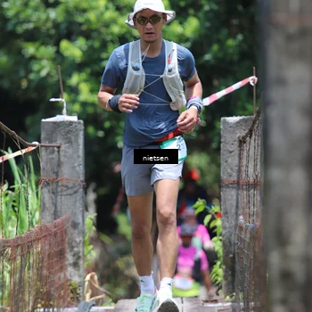 Runner Photo 5256792