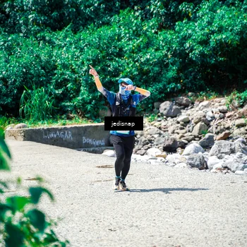 Runner Photo 5258249