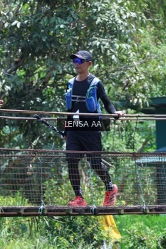 Runner Photo 5260052