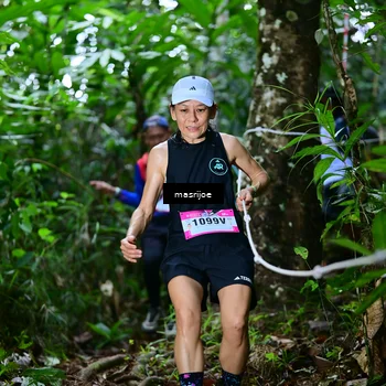 Runner Photo 5260200