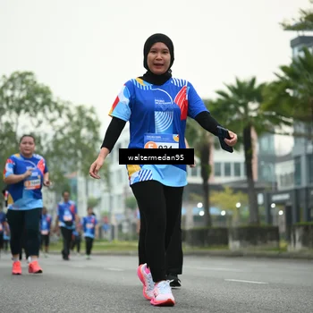 Runner Photo 5261038