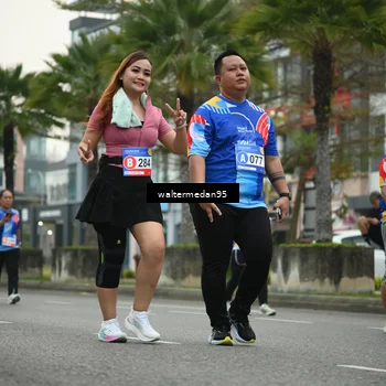Runner Photo 5261067