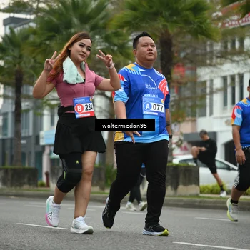 Runner Photo 5261068